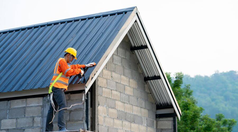 Expert new roof installation services in Coon Rapids, IA